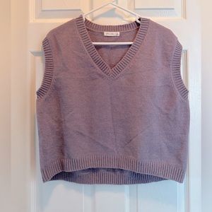Lilac V-neck Sweater Vest